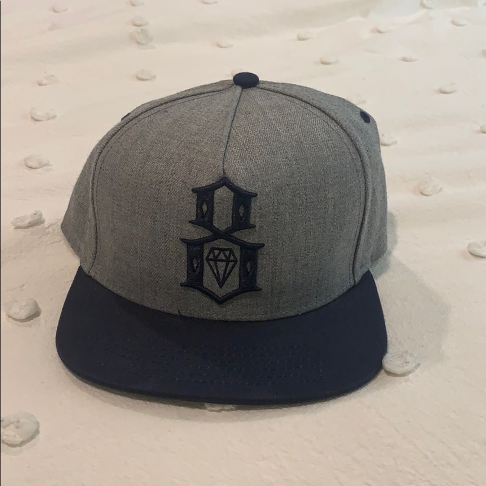 REBEL8 SnapBack